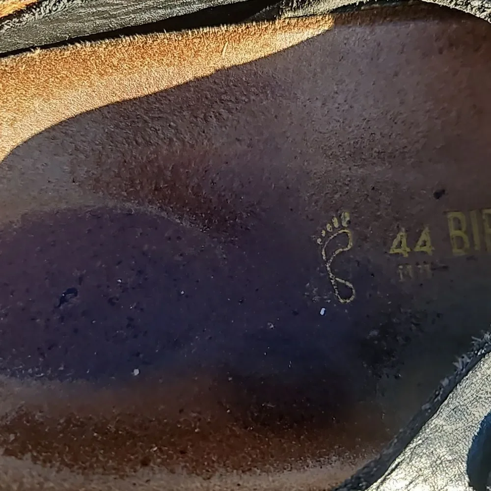 Birkenstock Arizona Black leather sandals size 44 / M 11